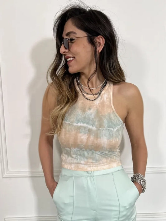 גופיה גו'אן |top Joan