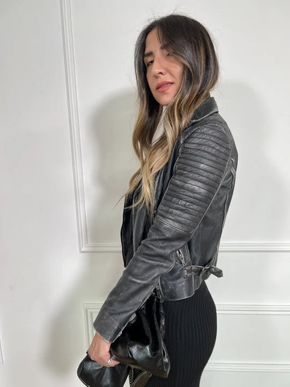 ג'קט אס | Jacket as