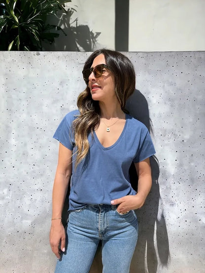 חולצה וי לירי | liri V shirt
